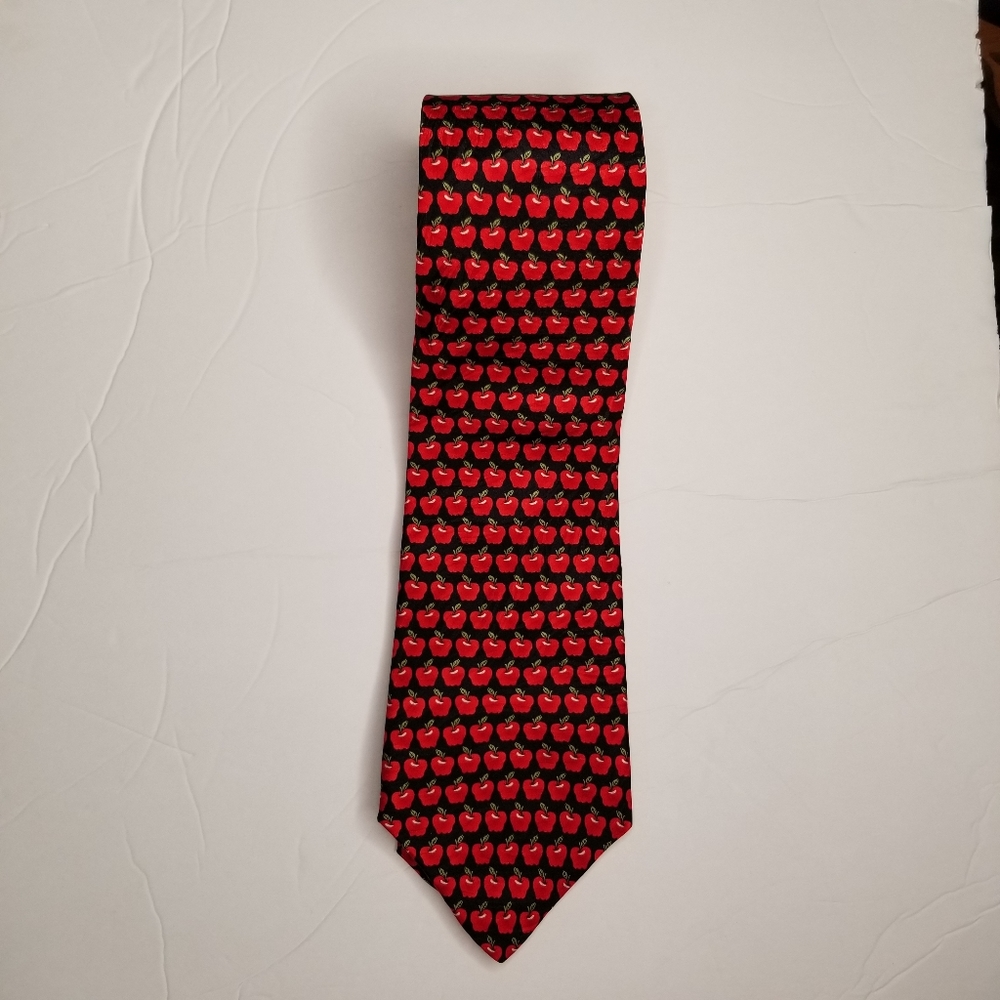 MUSEUM ARTIFACTS BLACK RED APPLE REPEAT SILK NECKTIE TIE
